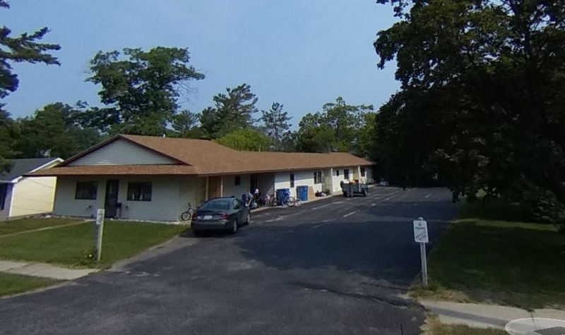Pehlkes Motel - 2021 Street View (newer photo)